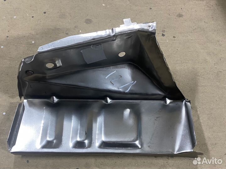 Панель пола задняя левая Ваз 2112, 2172 карман
