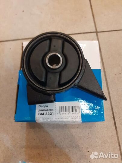 Опора двигателя передняя Hyundai Accent