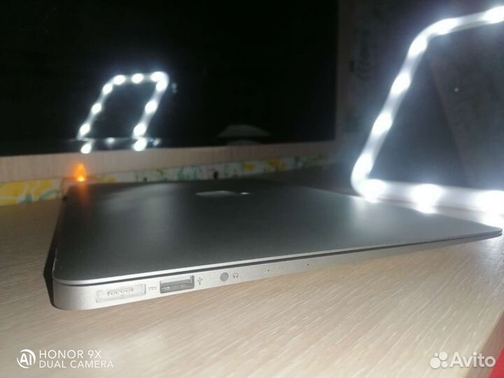 Apple macbook air 13 2020 8 256