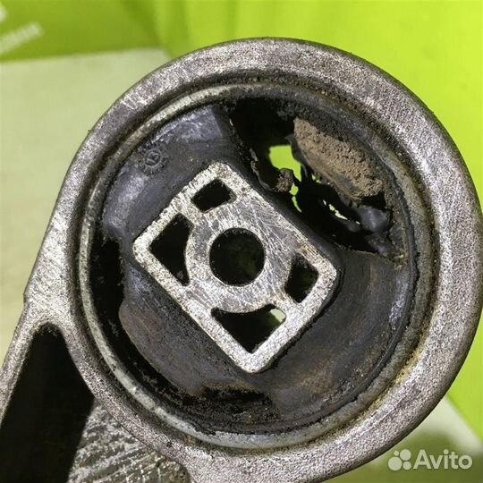 Опора кпп Форд Фокус 1