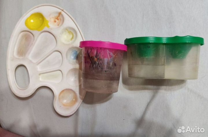 Краски,альбомы,доска для лепки 300р за все