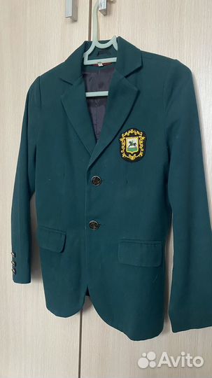 Зеленый пиджак на мальчика рост 140