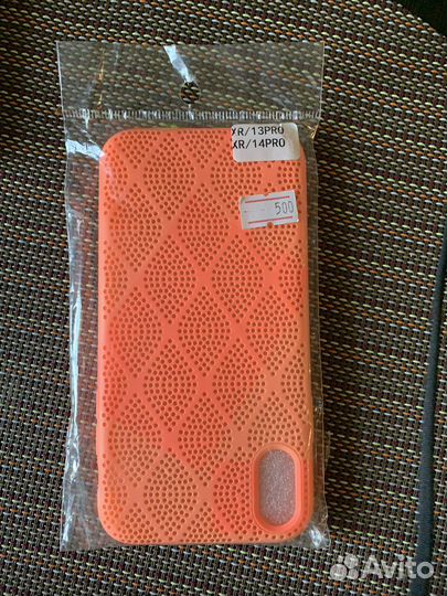 Б/у чехлы 3 шт, на iPhone XR