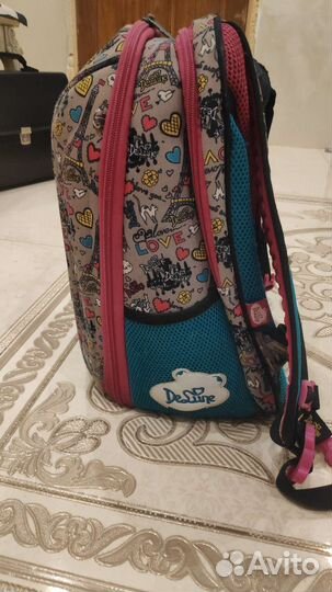 Школьный рюкзак