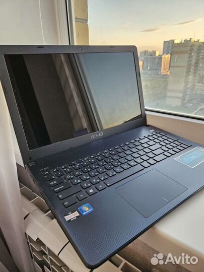 Ноутбук asus
