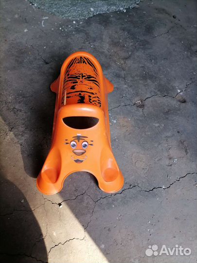 Коталка детская