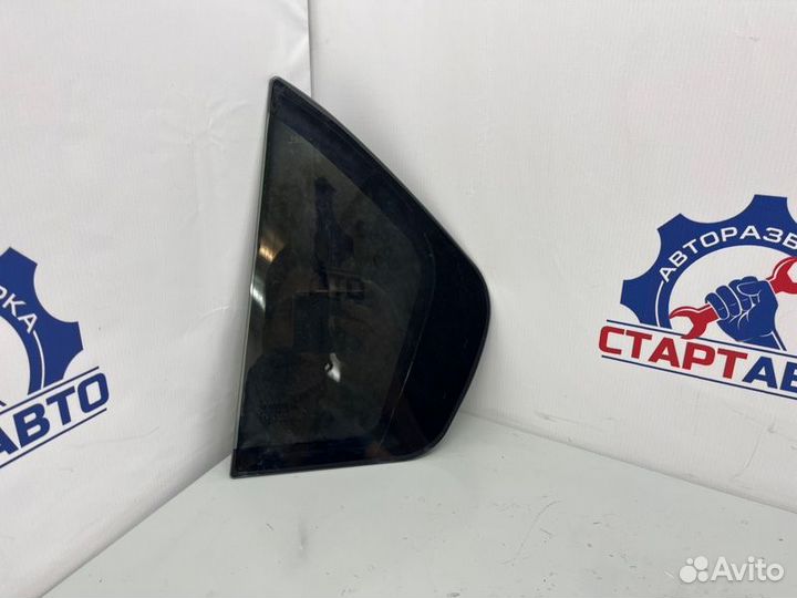 Форточка двери задняя правая Renault Logan 2