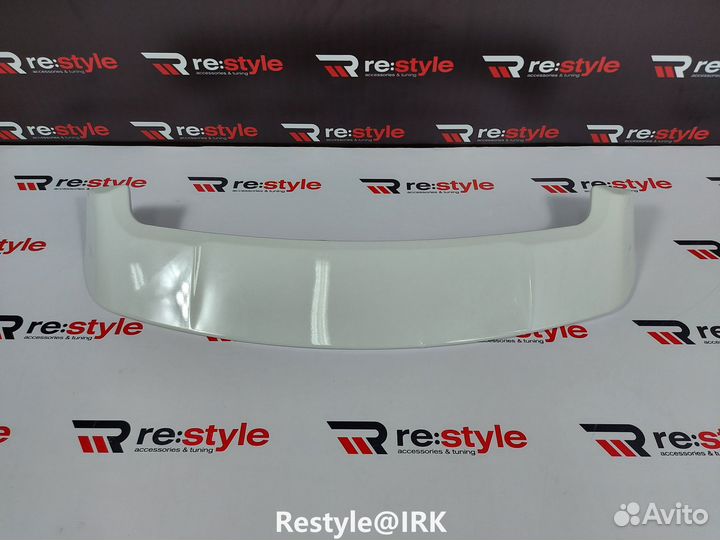 Спойлер Наверх Mitsubishi Outlander 12-19г Белый