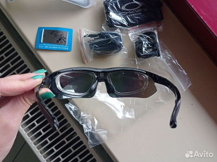 Очки oakley новые набор с пятью сменными линзами