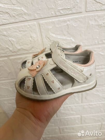 Сандалии для девочки 21 размер