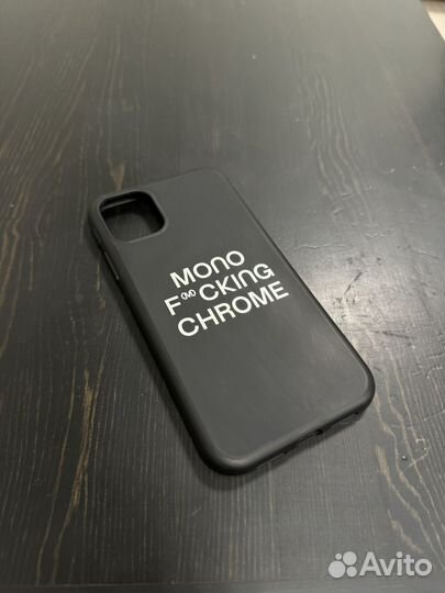 Чехол на iPhone 11 monochrome
