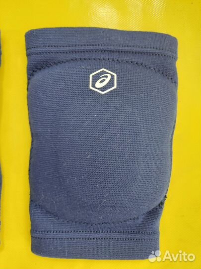 Наколенники для волейбола