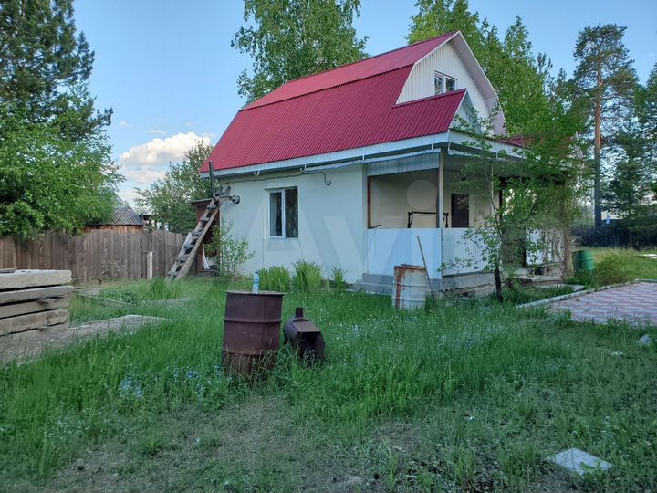 Дача 50 м² на участке 11 сот.