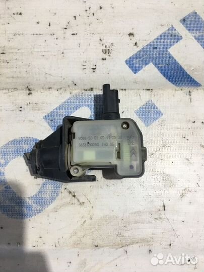 Активатор замка лючка бензобака citroen C4 1.6 ат