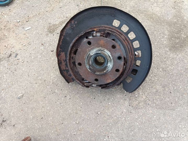 Цапфа Porsche cayenne 957