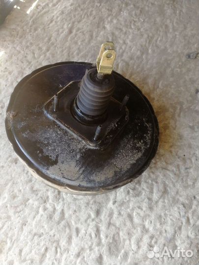 Усилитель тормозов вакуумный Toyota Camry (XV30) V