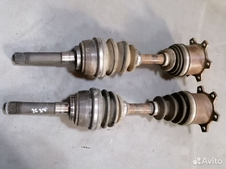 Полуось передняя Toyota Lite Ace 1989