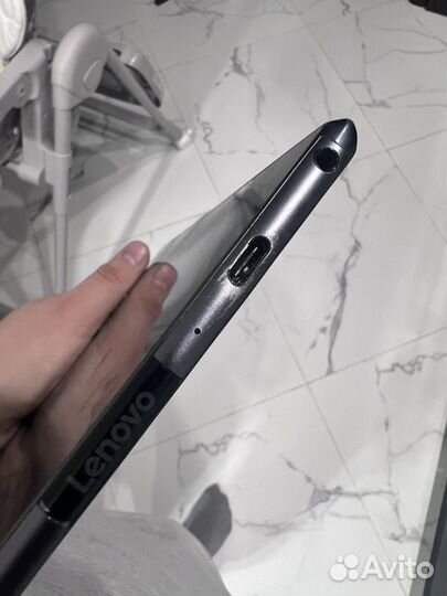 Lenovo Tab 4 Plus TB-X704L