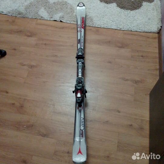 Горные лыжи atomic