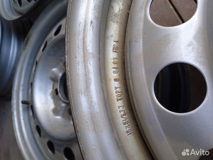 Диски 5/114.3 R15
