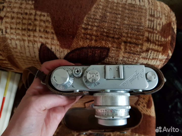 Плёночный фотоаппарат Зоркий 2-С