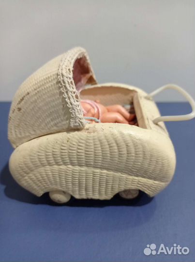 Кукла. Коляска папье маше. Германия