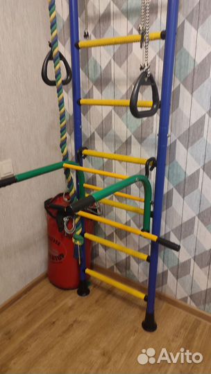 Шведская стенка + турник- брусья 2 в 1 + груша бу