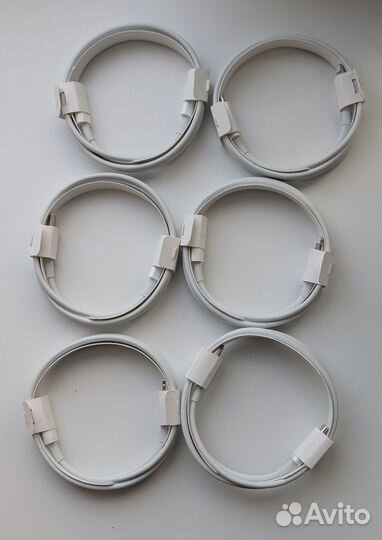 Провод на iPhone, iPad Оригинал