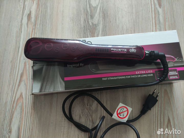 Выпрямитель для волос новый rowenta sf4112fo