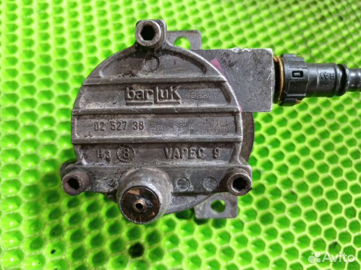 Вакуумный насос Opel Zafira