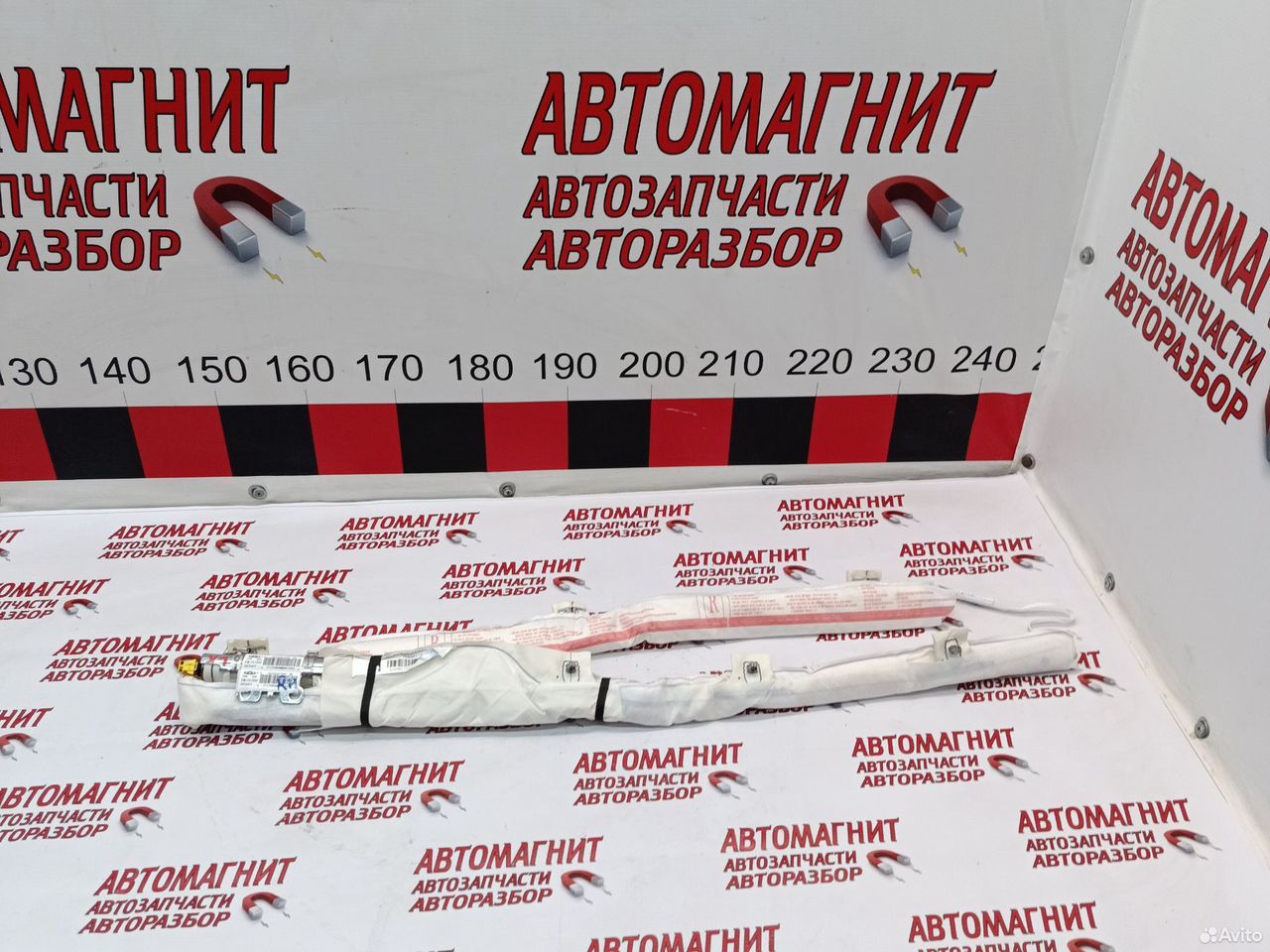 Шторка безопасности правая Exeed LX