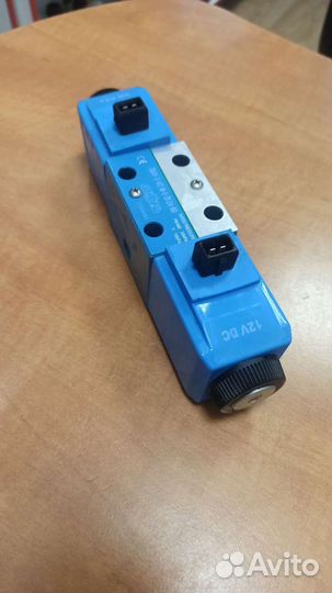 Соленоид кпп JCB 3сх 4сх 25/104700