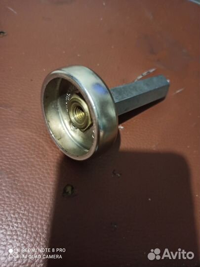 Переходник для заправки газом автомобиля