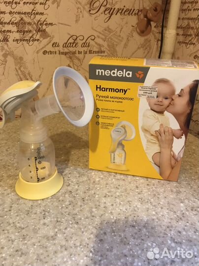 Молокоотсос Medela ручной, состояния нового