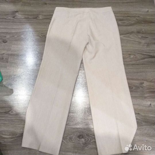 Классические бежевые брюки