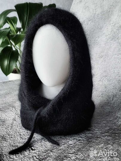 Капор -шапка женская вязаная из пуха норки