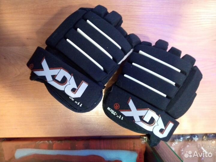 Хоккейная амуниция