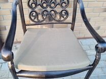 Кресло из литого алюминия