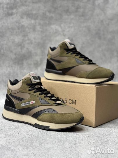 Мужские зимние кроссовки terrtain 41-46