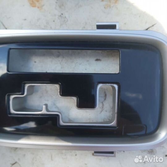 Накладка селектора АКПП Митсубиси Аутлендер 3