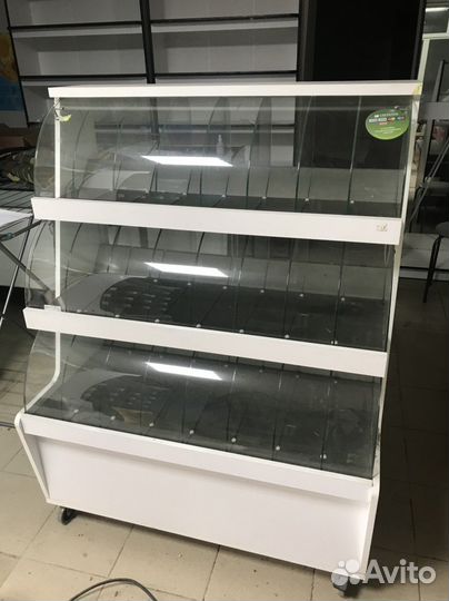 Холодильник витрина