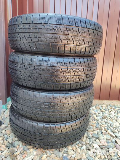 Goodyear Ice Navi Zea II 205/60 R16 92Q