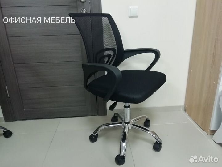 Компьютерное кресло хром, чёрный