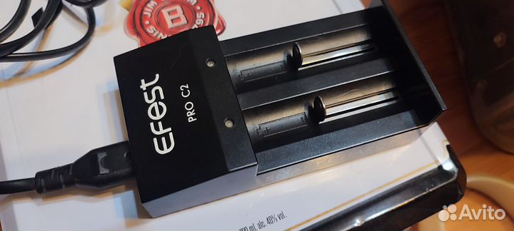 Efest pro c2 SMART charger