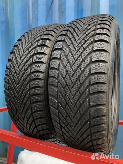 Pirelli Winter Cinturato 205/55 R16