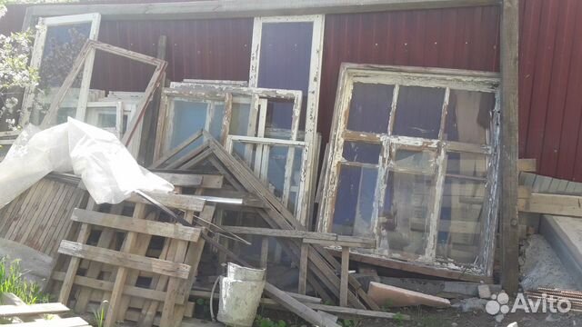 Рама оконная со стеклом