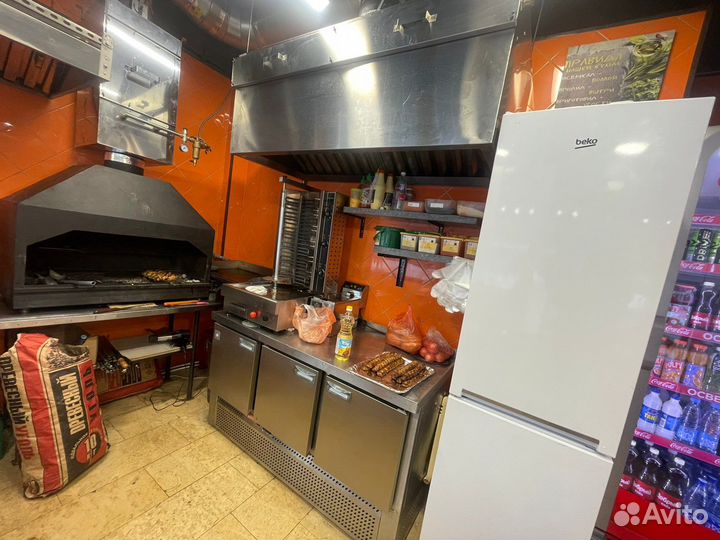 Продается точка шаурмы свежий ремонт техника