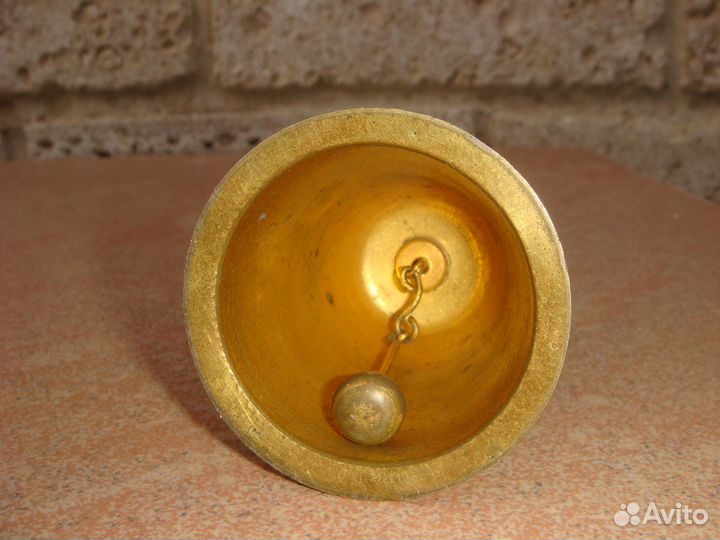 Старинный колокольчик для прислуги