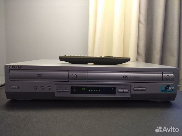 DVD player / video cassette recorder SLV-D910