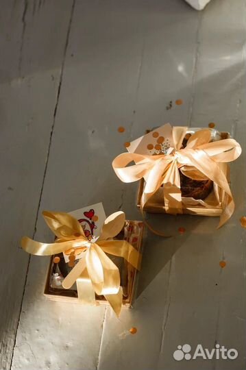 Бенто- Чизкейк, Медовик, Торт на заказ